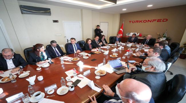 CHP Genel Başkanı Kemal Kılıçdaroğlu, TÜRKONFED'i Ziyaret Etti