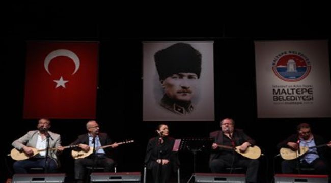 Türkü dostları "Arif Sağ Ustaya Saygı" gecesinde buluştu