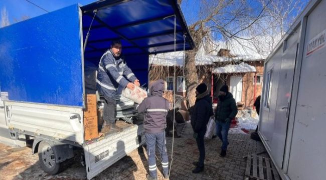 Kartal Belediyesi, İlçeye Yerleşen Depremzedelerin Yaralarını Sarıyor