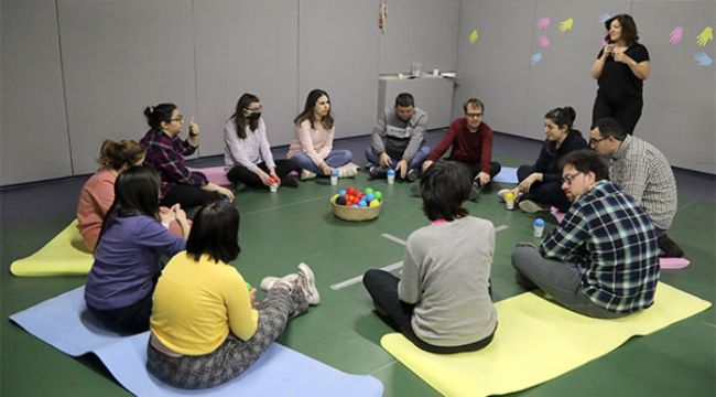 Çankaya'nın "Engelsiz" Yaşam Merkezi'nde Eğitimler Devam Ediyor