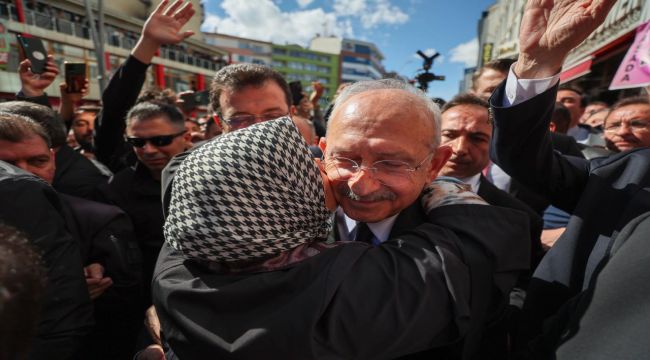 CHP Genel Başkanı ve Millet İttifakı Cumhurbaşkanı Adayı Kemal Kılıçdaroğlu Konya'da