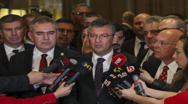 CHP Genel Başkanı Özgür Özel: Anayasa Tartışması Özgür Özel'in, Tayyip Erdoğan'ın Tartışması Değildir