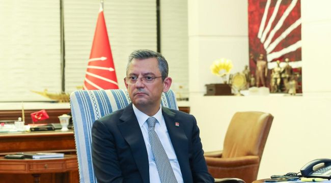 CHP Genel Başkanı Özgür Özel, Aziz Yeniay ile Görüştü