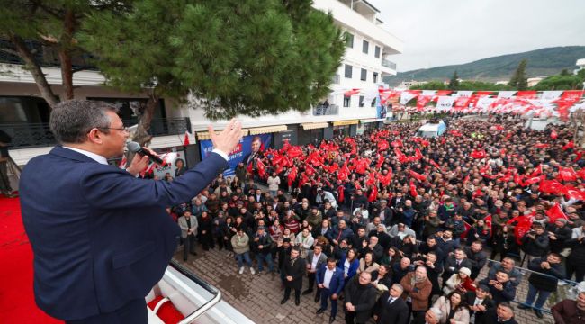 CHP Genel Başkanı Özgür Özel'den Erdoğan'a: Tehditte Bulunmaya, Vatandaşın Gözüne Baka Baka Yalan Söylemeye Devam Ediyor