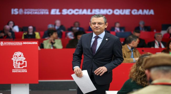 CHP Genel Başkanı Özgür Özel, Sosyalist Enternasyonal Başkan Yardımcılığına Seçildi