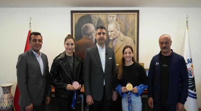 Kartal'ın Gururu Şampiyon Boksörden Başkan Gökhan Yüksel'e Ziyaret